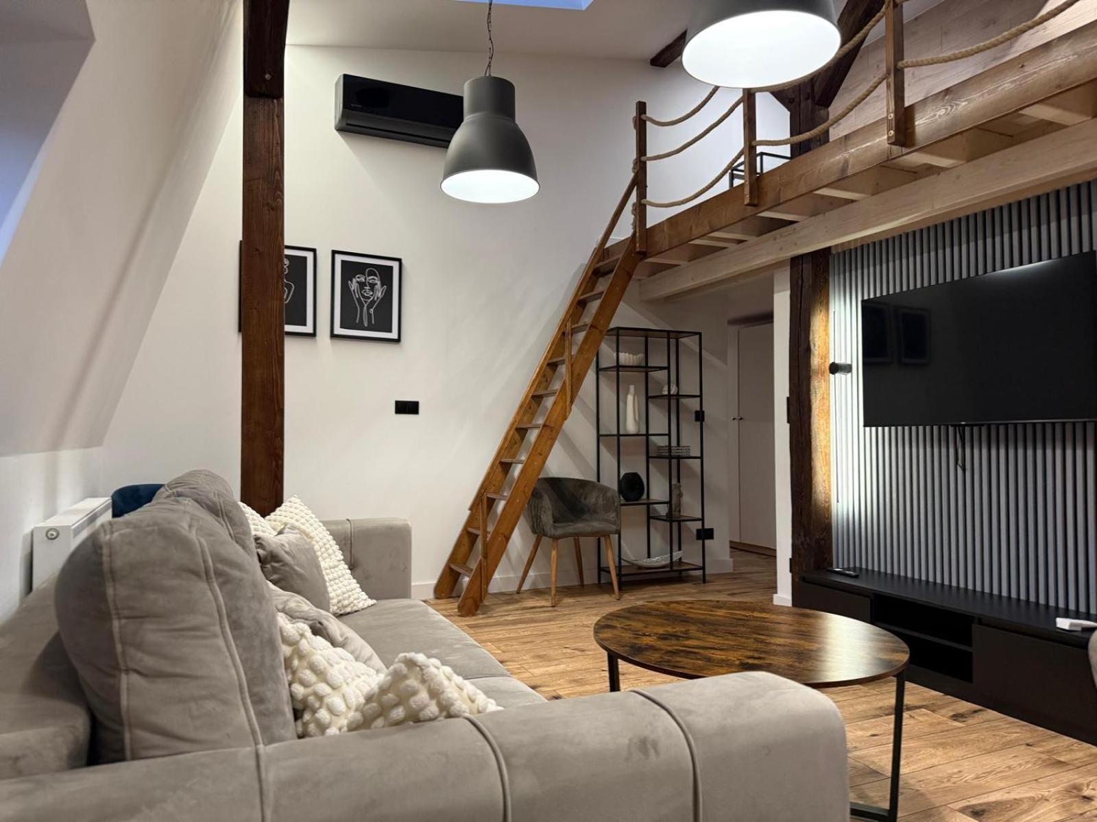 Loft In The City Center By Kobiela Apartments Katowice Exteriör bild